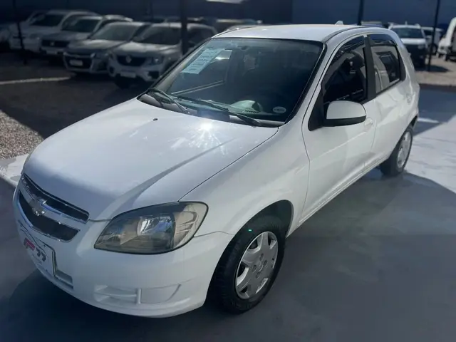 Carro Chevrolet Celta 2014 LT 1.0 (Flex)