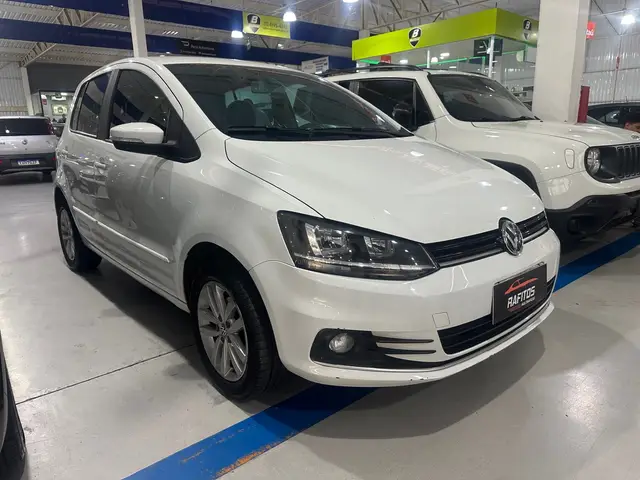 Carro Volkswagen Fox 2018 1.6 MSI Connect (Flex)