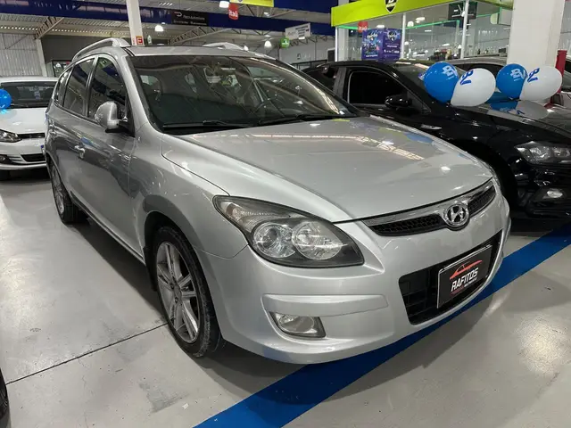 Carro Hyundai i30 CW 2011 2.0i GLS (Aut)