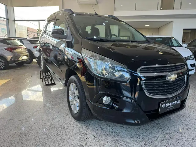 Carro Chevrolet Spin 2014 LTZ 7S 1.8 (Flex)