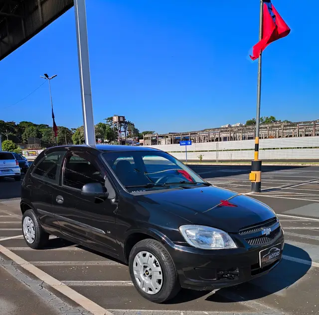 Carro Chevrolet Celta 2012 LS 1.0 (Flex) 2p