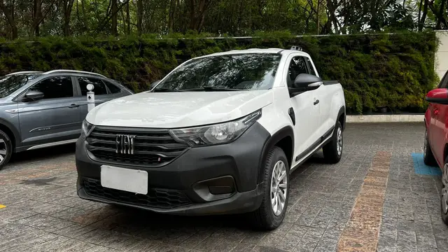 Carro Fiat Strada 2024 Endurance 1.3 Flex 8V CS
