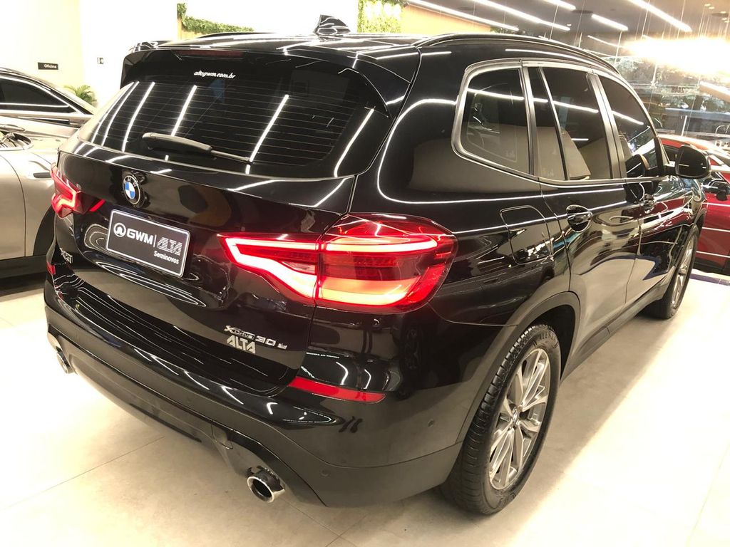 X3 xDrive30e 2.0 Turbo Híbrido (Aut)