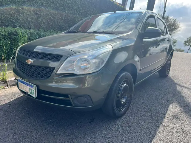 Carro Chevrolet Agile 2011 LT 1.4 8V (Flex)