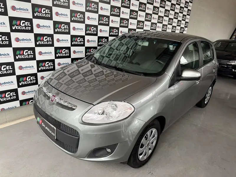 Fiat Palio Attractive 1.4 Evo (Flex)