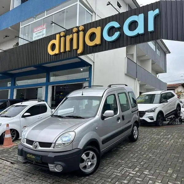 Carro Renault Kangoo 2010 Sportway 1.6 16V (flex)