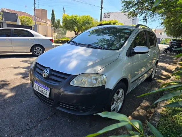 Carro Volkswagen SpaceFox 2009 Sportline 1.6 8V (Flex)