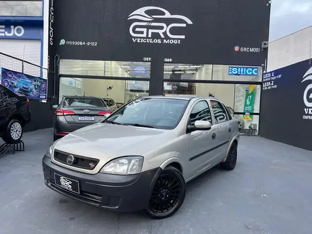 Carro Chevrolet Corsa Sedan 2004 1.8 (Flex)