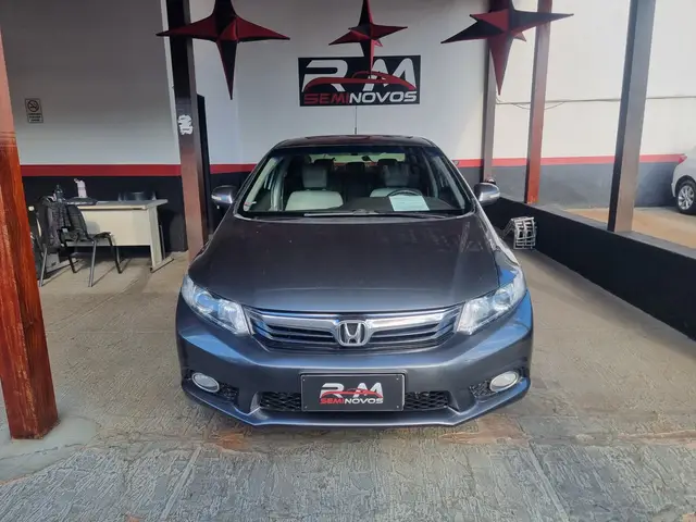 Carro Honda Civic 2014 New  LXR 2.0 i-VTEC (Aut) (Flex)