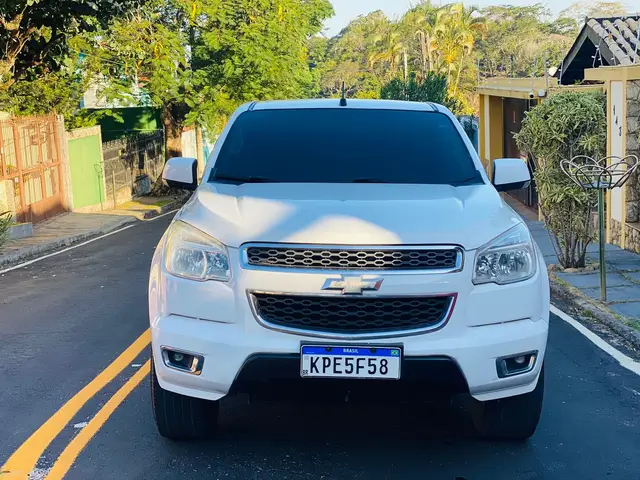 Carro Chevrolet S10 Cabine Dupla 2013 S10 LT 2.4 4x2 (Cab Dupla) (Flex)