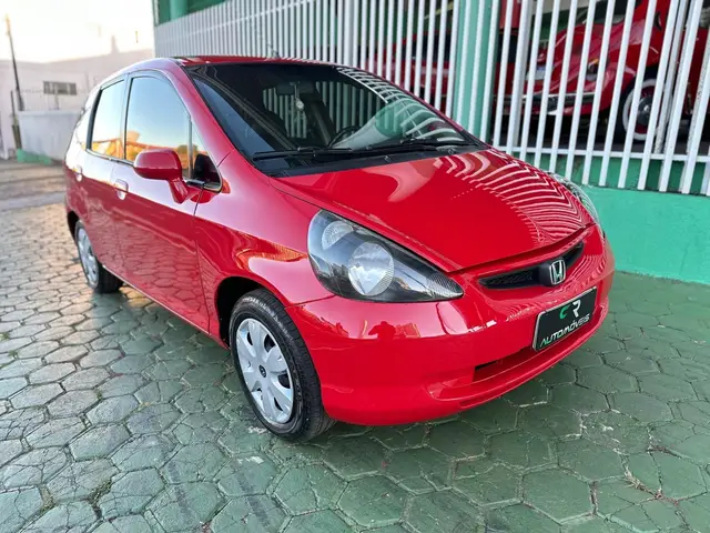 Carro Honda Fit 2004 LX 1.4