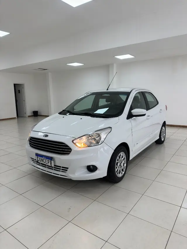 Carro Ford Ka Sedan 2017 SE 1.5 16v (Flex)