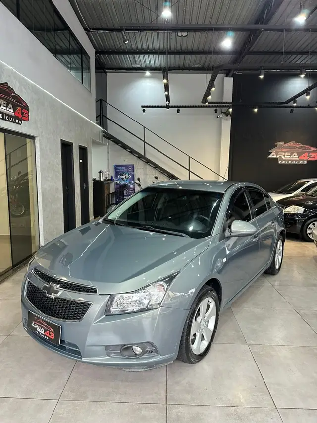 Carro Chevrolet Cruze 2013 LT 1.8 16V Ecotec (Flex)