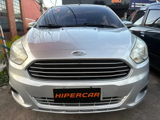 Carro Ford Ka Sedan 2015 SE Plus 1.5 16v (Flex)
