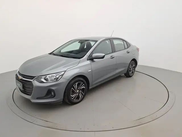 Carro Chevrolet Onix Plus 2024 LT 1.0