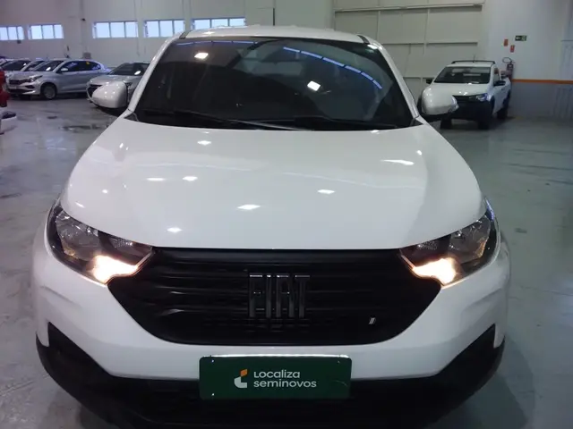 Carro Fiat Strada 2023 Freedom 1.3 CD (Flex)