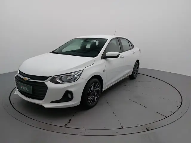 Carro Chevrolet Onix Plus 2024 LT 1.0