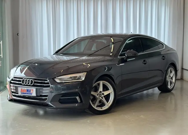 Carro Audi A5 Sportback 2018 2.0 TFSI Sportback Ambiente S Tronic