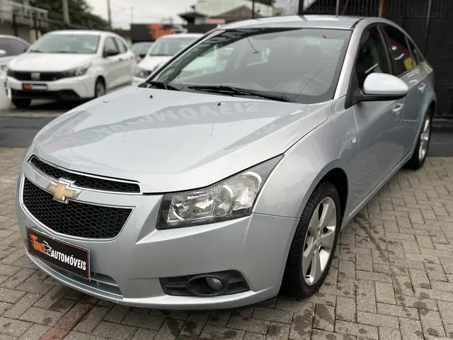 Carro Chevrolet Cruze 2012 LT 1.8 16V Ecotec (Flex)