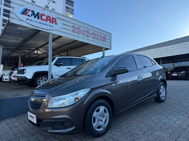 Carro Chevrolet Onix 2013 1.0 LT SPE/4
