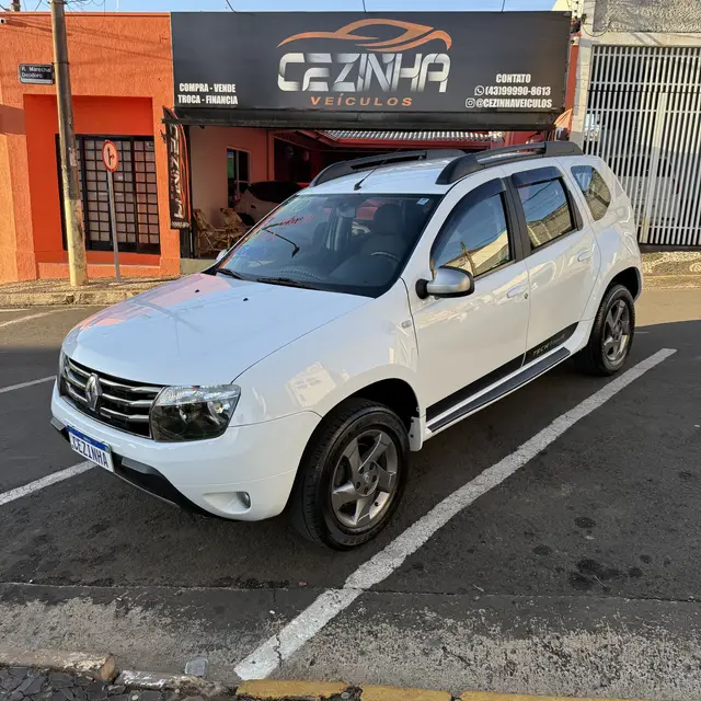 Carro Renault Duster 2015 2.0 16V Dynamique (Aut) (Flex)