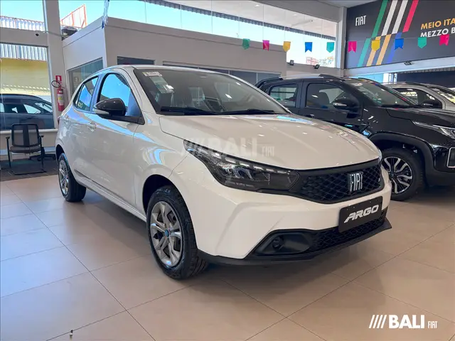 Carro Fiat Argo 2026 Drive 1.3 CVT