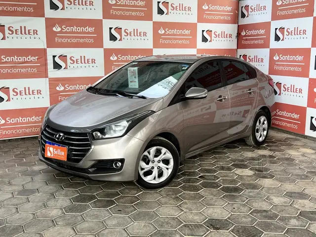 Carro Hyundai HB20S 2017 1.6 Comfort Plus (Flex)