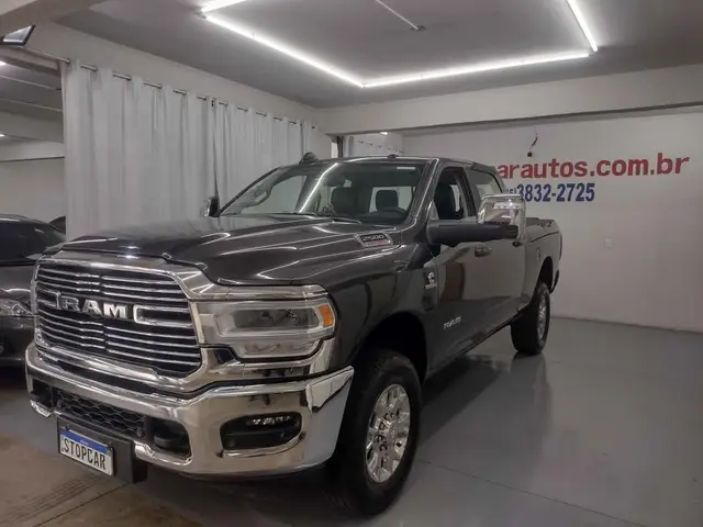 Carro RAM 2500 2024 Laramie 6.7 4X4