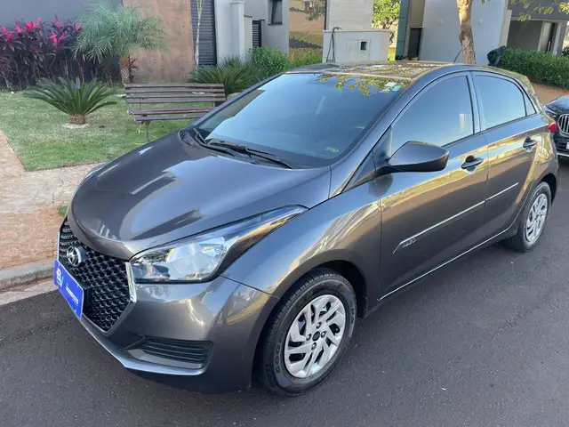 Carro Hyundai HB20 2019 1.0 Unique (Flex)