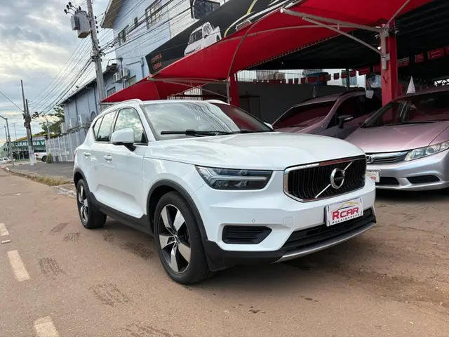 Carro Volvo XC40 2020 2.0 T5 Momentum AWD