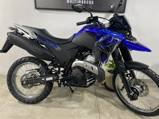 Moto Yamaha XTZ 250 Lander 2025 Connected