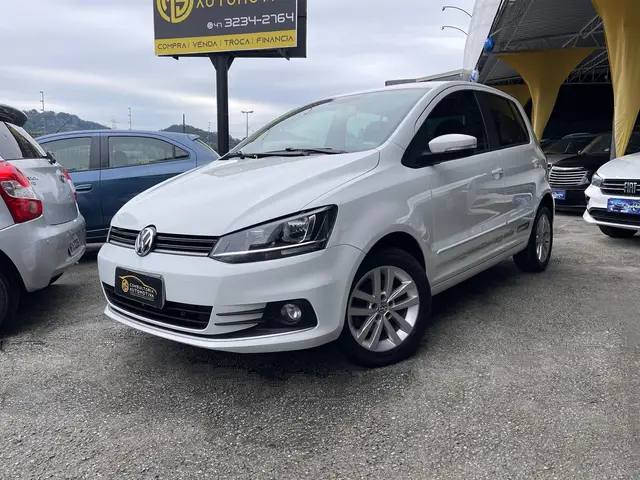 Carro Volkswagen Fox 2019 1.6 MSI Connect I-Motion (Flex)