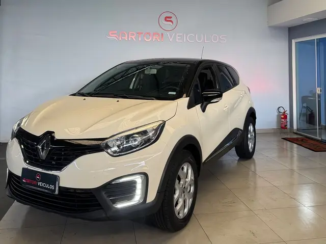 Carro Renault Captur 2018 Life 1.6 16v SCe CVT (Flex)