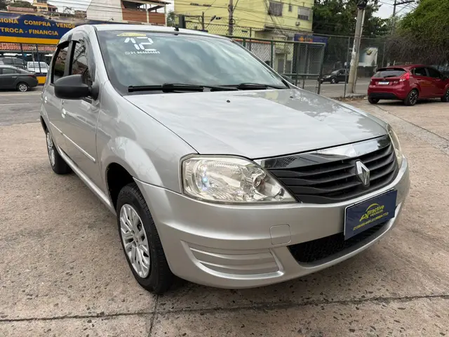 Carro Renault Logan 2012 Expression 1.0 16V (flex)