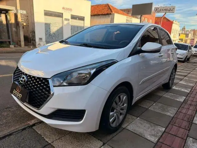 Carro Hyundai HB20 2019 1.0 Comfort Plus blueMedia (Flex)