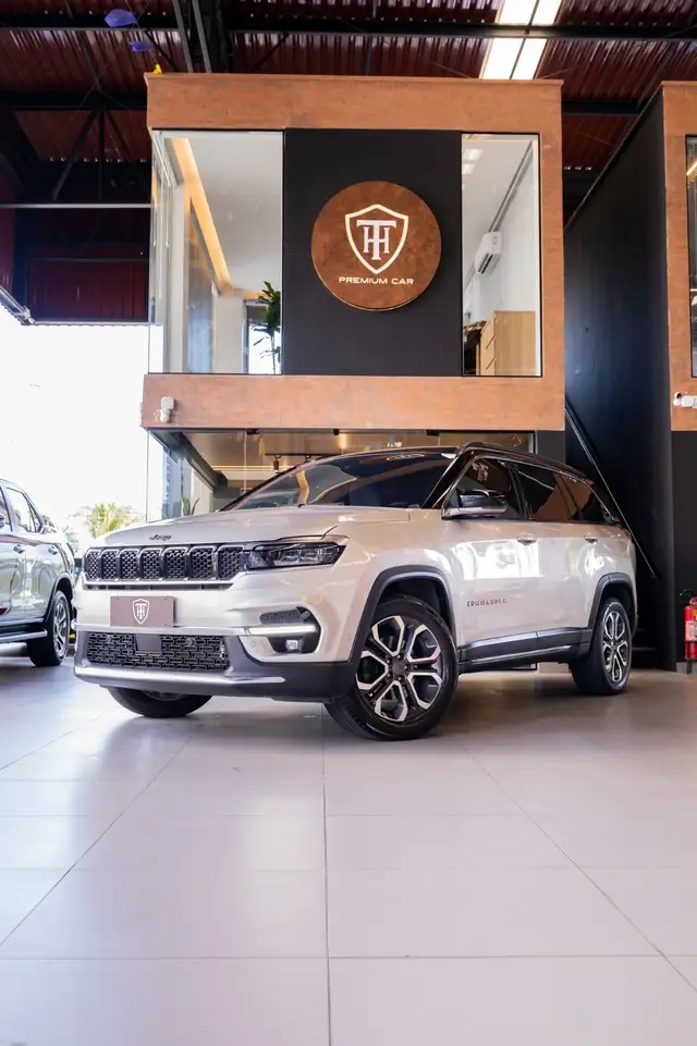 Carro Jeep Commander 2022 Limited T270 (Aut)