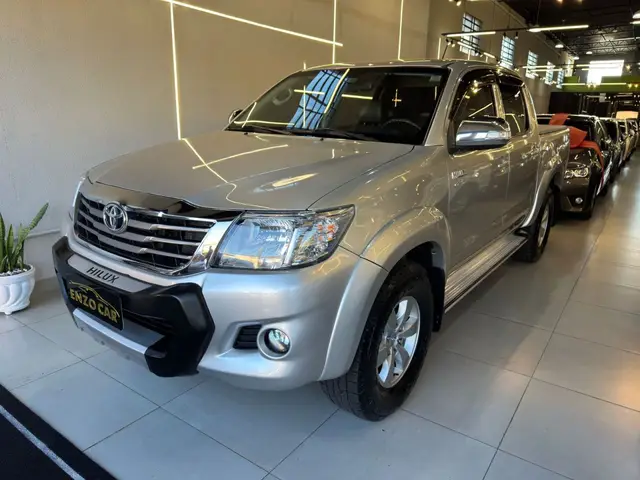 Carro Toyota Hilux Cabine Dupla 2014 Hilux 2.7 SRV CD 4x4 (Flex) (Aut)