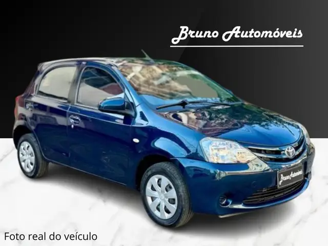 Carro Toyota Etios 2015 XS 1.5 (Flex)