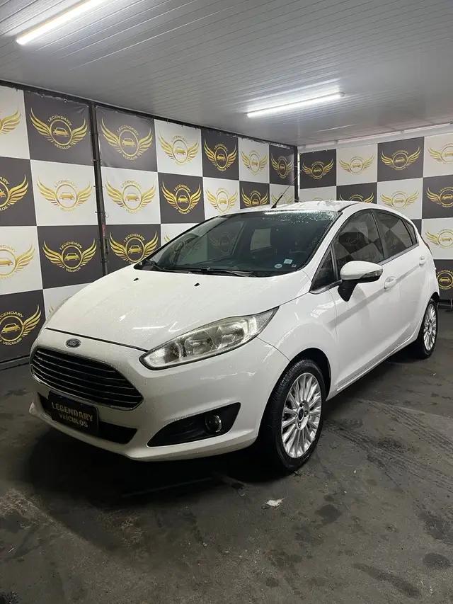 Carro Ford New Fiesta Hatch 2017 New Fiesta Titanium 1.6 16V PowerShift