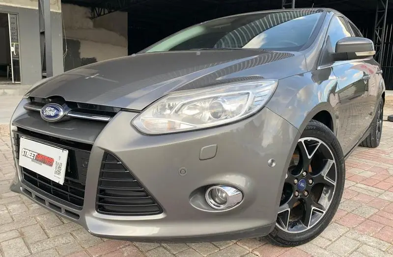 Ford Titanium 2.0 16V PowerShift