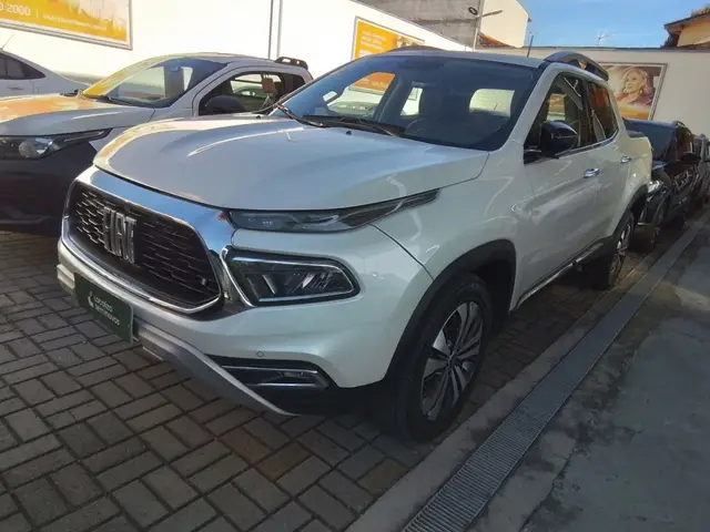 Carro Fiat Toro 2024 Volcano 2.0