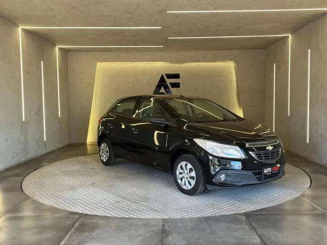 Carro Chevrolet Onix 2016 1.0 LT SPE/4