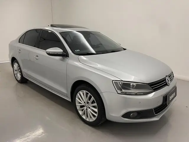Carro Volkswagen Jetta 2014 2.0 TSI Highline DSG