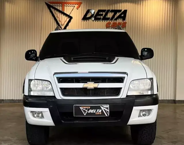 Carro Chevrolet S10 Cabine Dupla 2011 S10 Rodeio 2.4 Flexpower 4X2 (Cab Dupla)