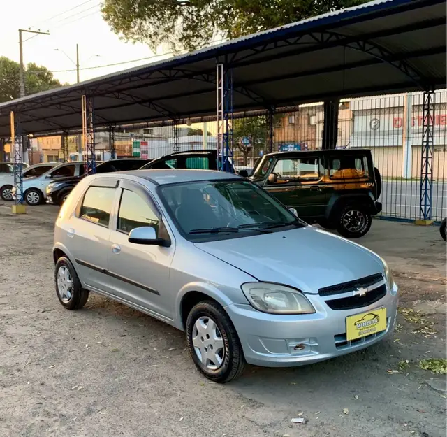 Carro Chevrolet Celta 2012 LT 1.0 (Flex)
