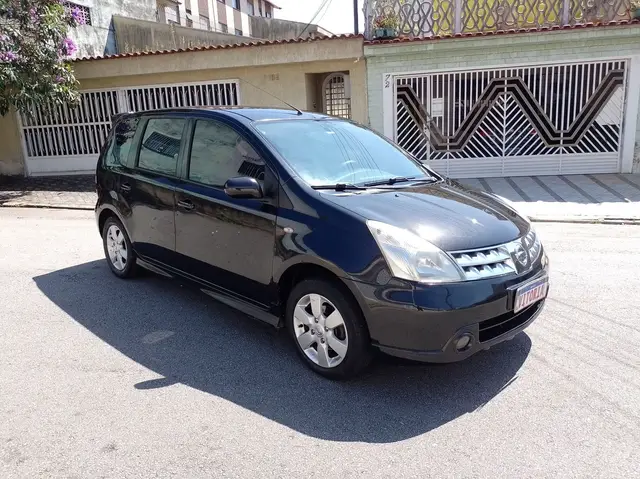 Carro Nissan Livina 2010 SL 1.8 16V aut. (flex)