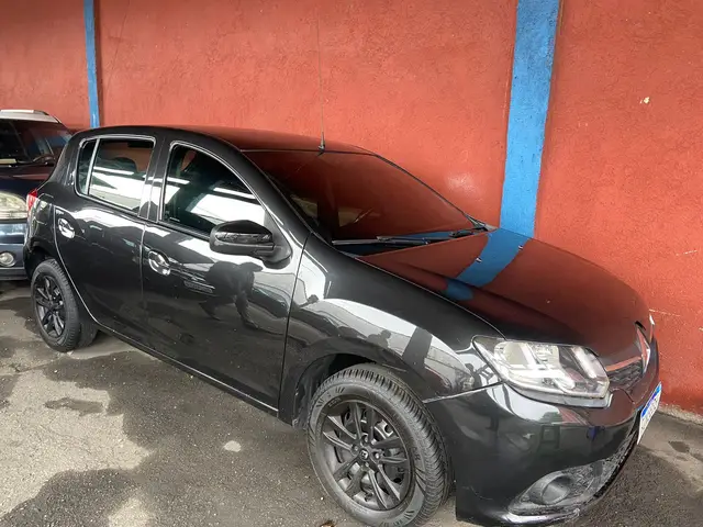 Carro Renault Sandero 2015 Expression 1.0 16V (Flex)