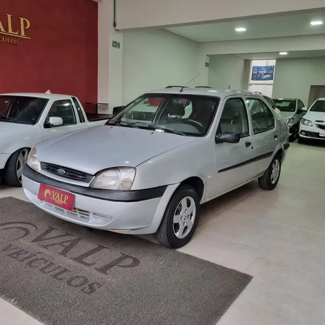 Carro Ford Fiesta Sedan 2002 Street 1.0 MPi