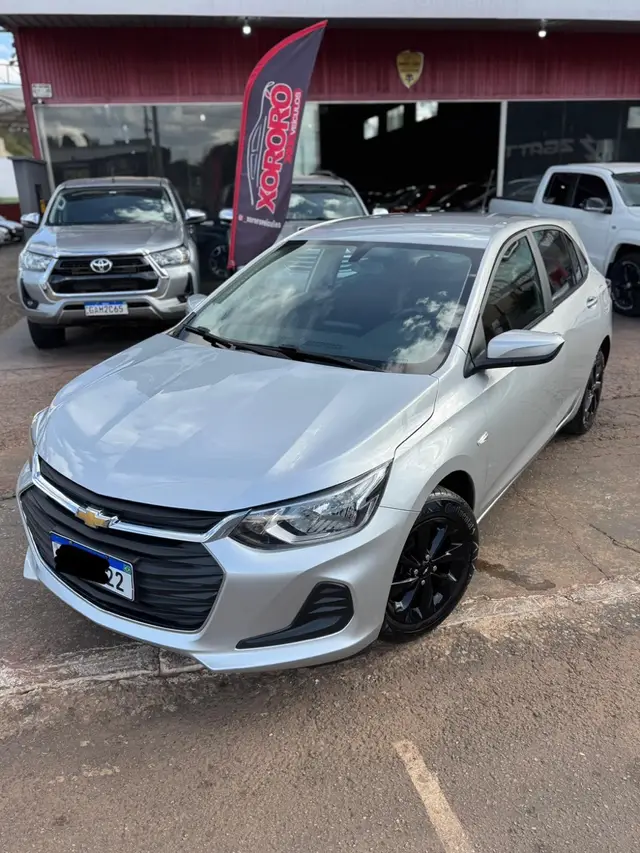 Carro Chevrolet Onix 2020 LT 1.0 (Flex)
