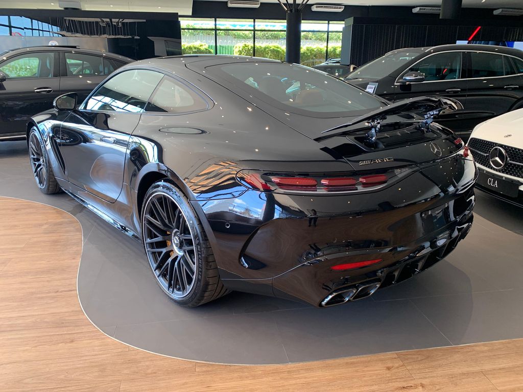 GT 63 AMG S E Performance 4.0 V8 Bi-turbo 4MATIC+ (Aut)